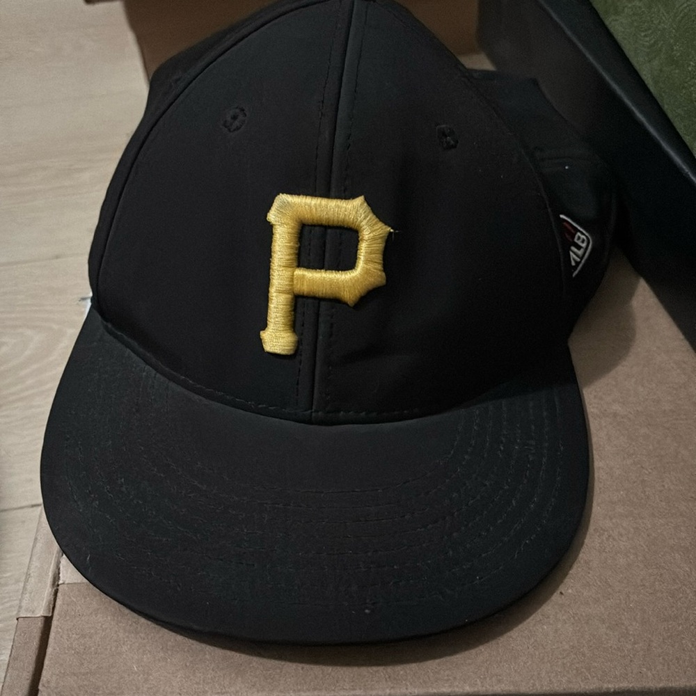 Pittsburgh Pirates OC Sports hat